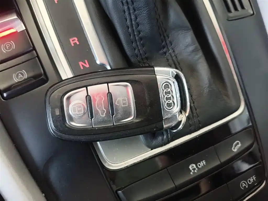 Audi Q5 2016 40 TFSI Progressive Model фото 9