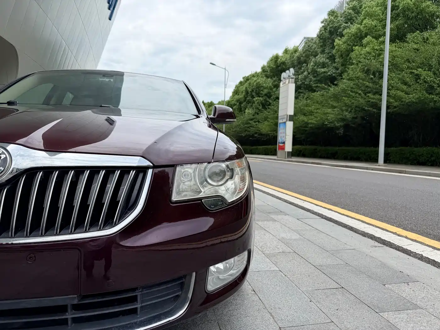Škoda Superb 2013 2012 1.8TSI Automatic Noble Elegance Edition