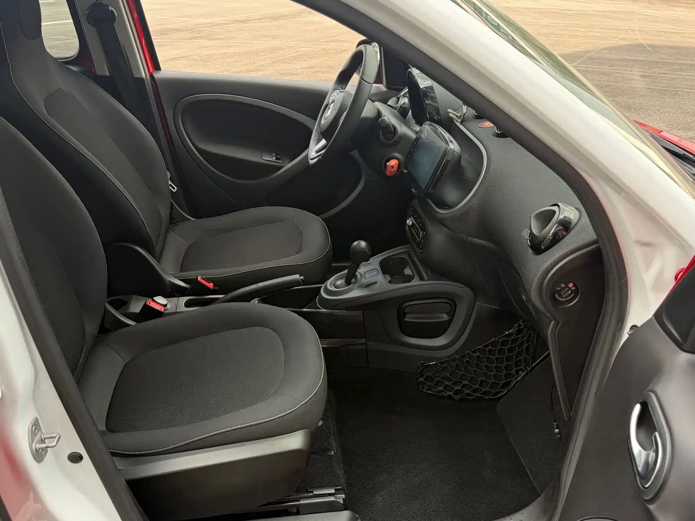 smart forfour 2019 2018 1.0L 52kW Passion Edition