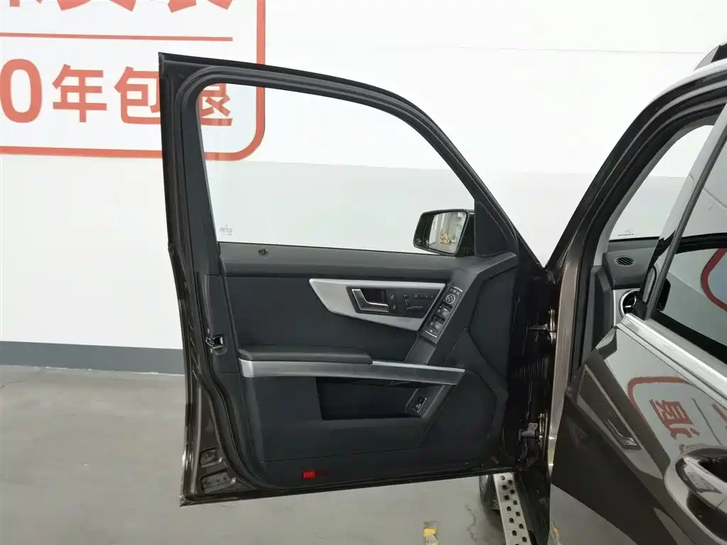 Mercedes-Benz GLK-Class 2013 GLK 300 4MATIC Dynamic Sunroof фото 8