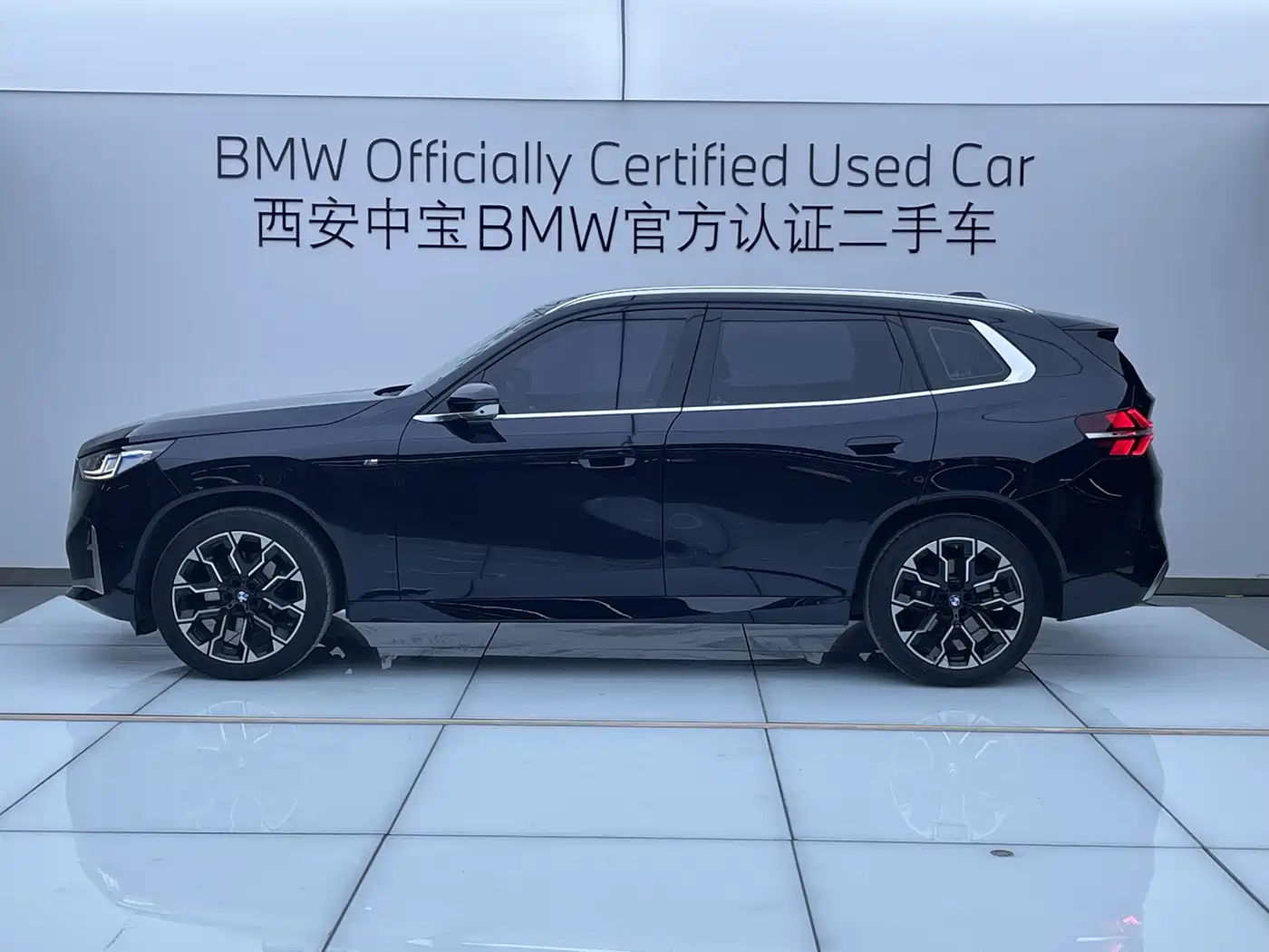 BMW X3 2025 xDrive30L Premium M Sport Package фото 3