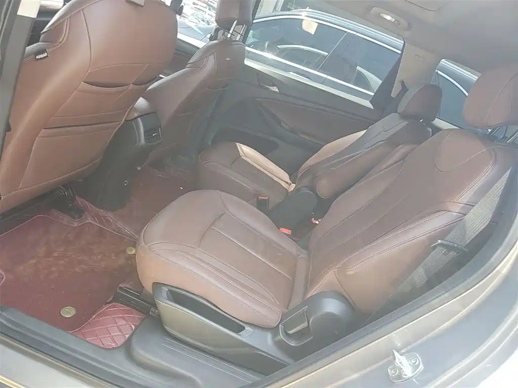 Buick GL6 2018 18T 6-Seater Premium фото 17
