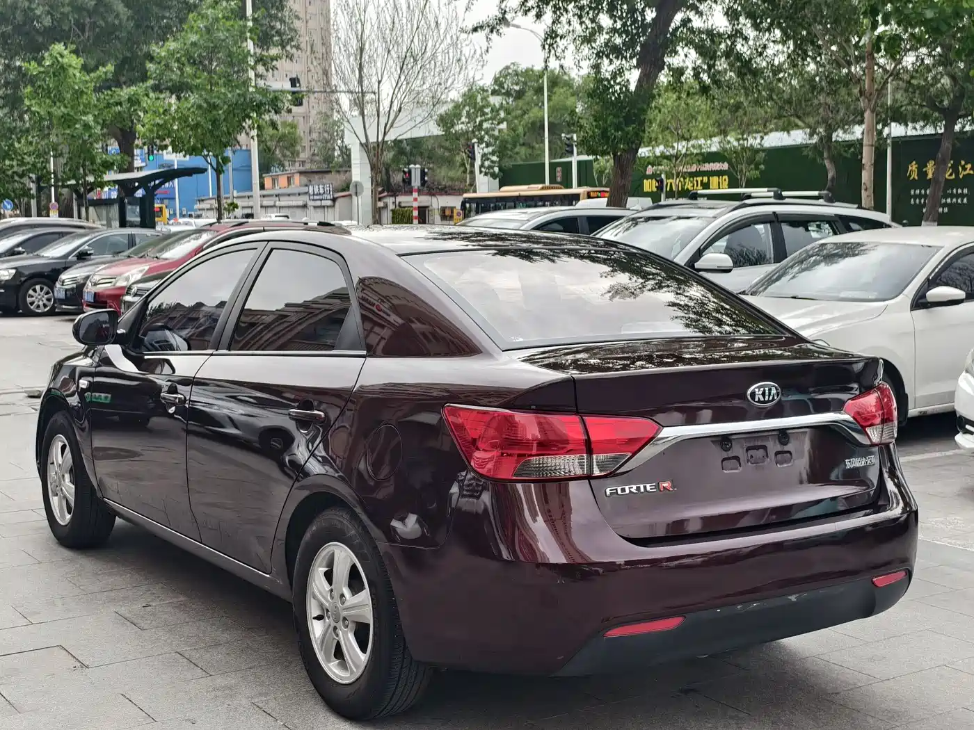 Kia Forte 2014 1.6L MT GL фото 6