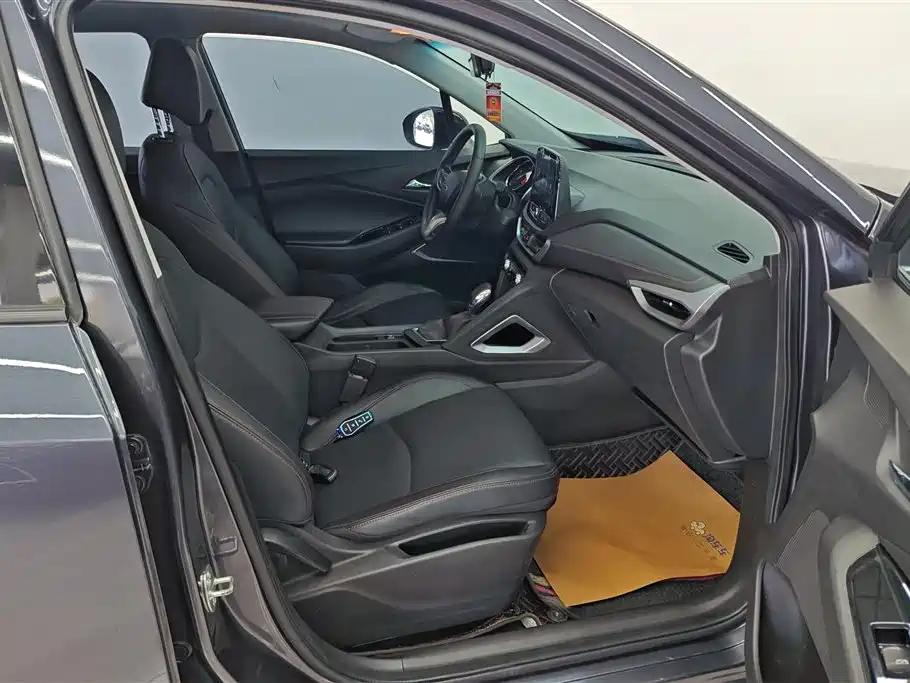 Chevrolet Volando 2020 Mild Hybrid Redline 530T Automatic Premium Edition (5+2 seater) фото 8