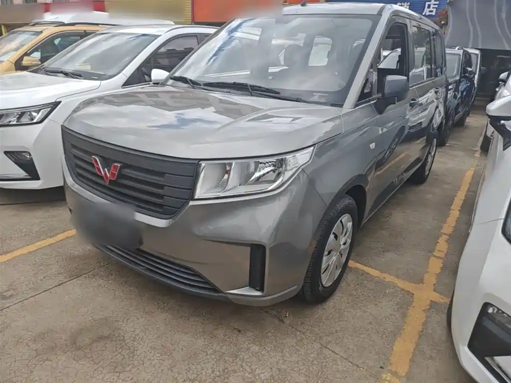 Wuling Motors Wuling Hongguang PLUS 2019 1.5T Manual Standard 7-seater