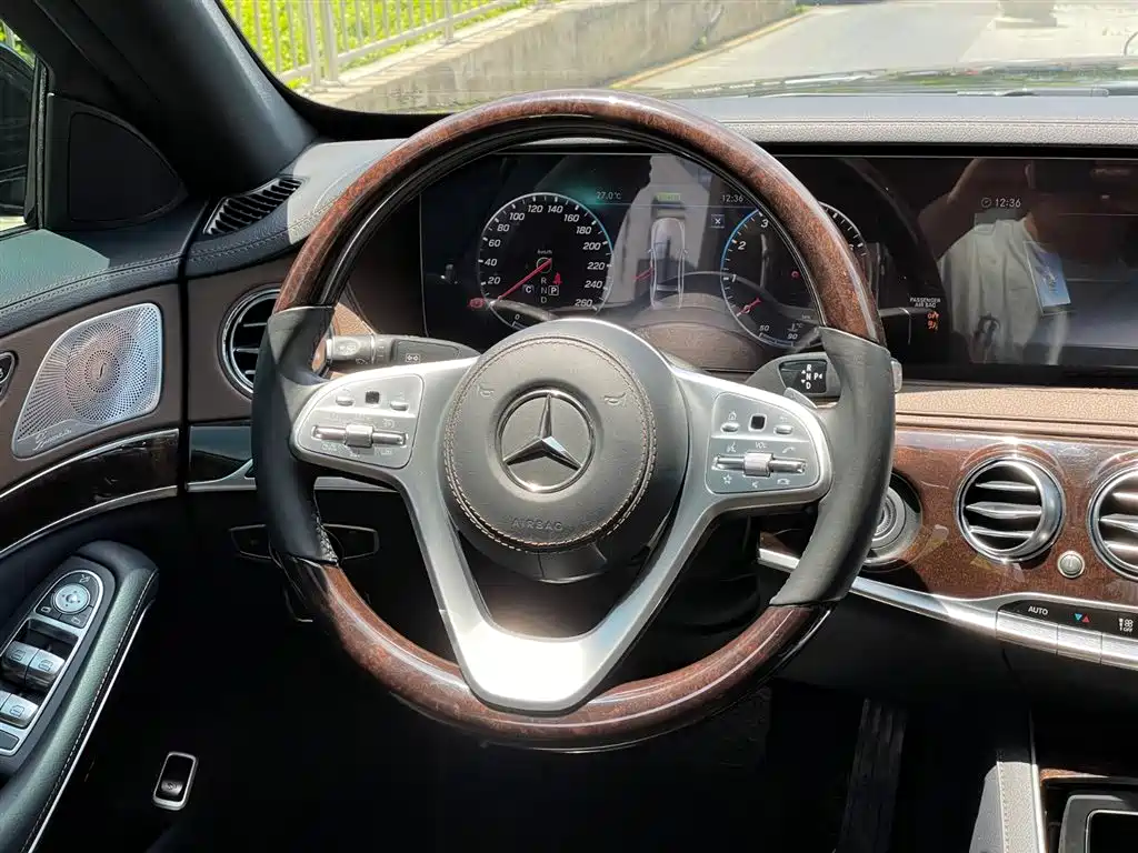 Mercedes-Benz S-Class 2020 S 350 L Premium Edition Collector's Version фото 19
