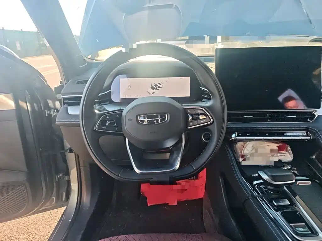 Фото 11 - Geely Preface