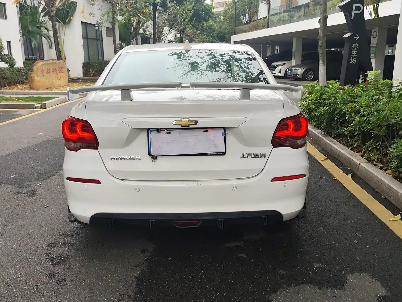 Chevrolet Cavalier 2018 320 Auto Enjoy Sunroof Edition фото 26
