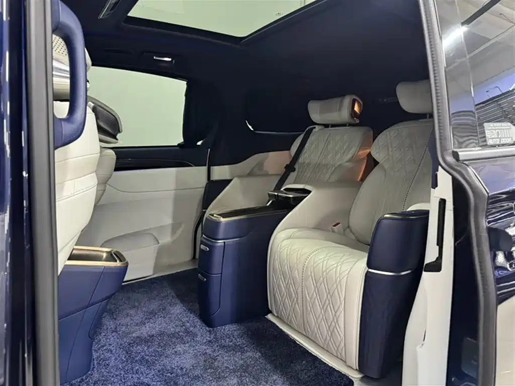 Buick GL8 2020 Avenir Four-Seat Prestige Edition фото 5