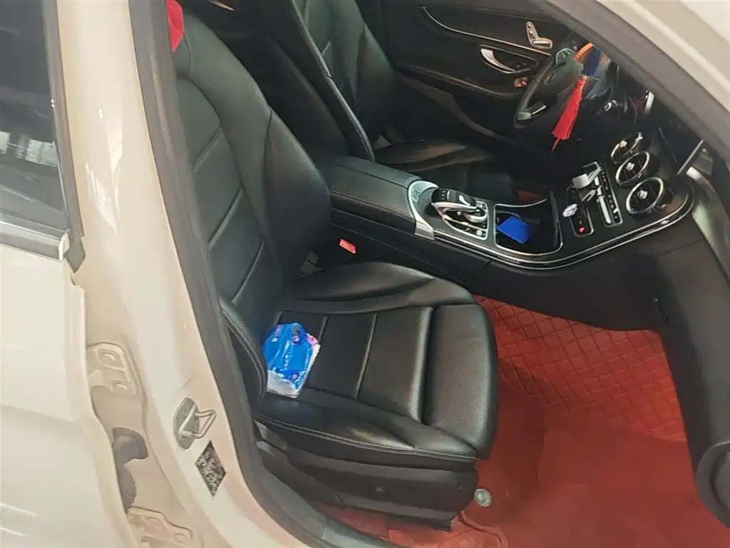 Mercedes-Benz C-Class 2016 C 180 L Sport фото 25