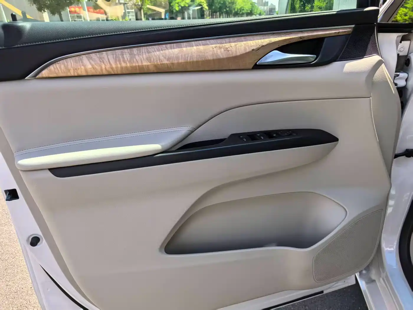 Buick GL8 2017 ES 28T Comfort Type China V фото 7