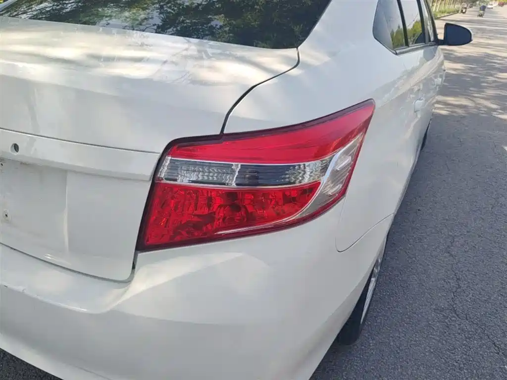 Toyota Vios 2016 1.5L Automatic Zhi Zhen Xing Yao Edition фото 8