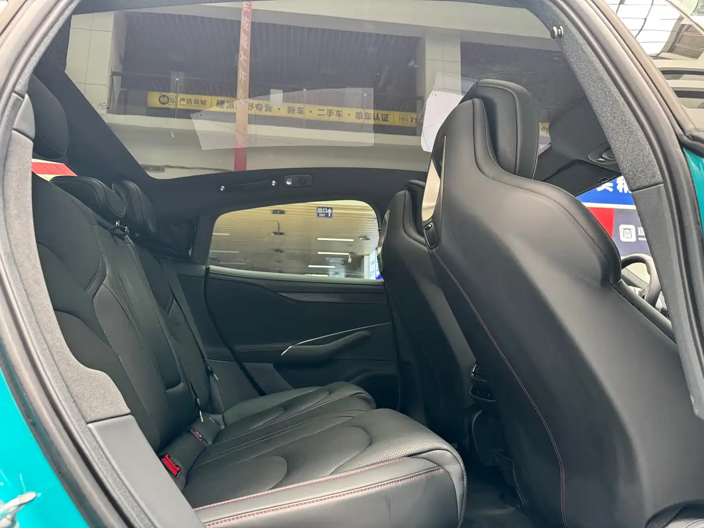 XIAOMI CAR XIAOMI SU7