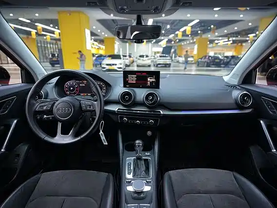 Audi Q2L 2018 35 TFSI Launch Exclusive Edition China VI фото 8