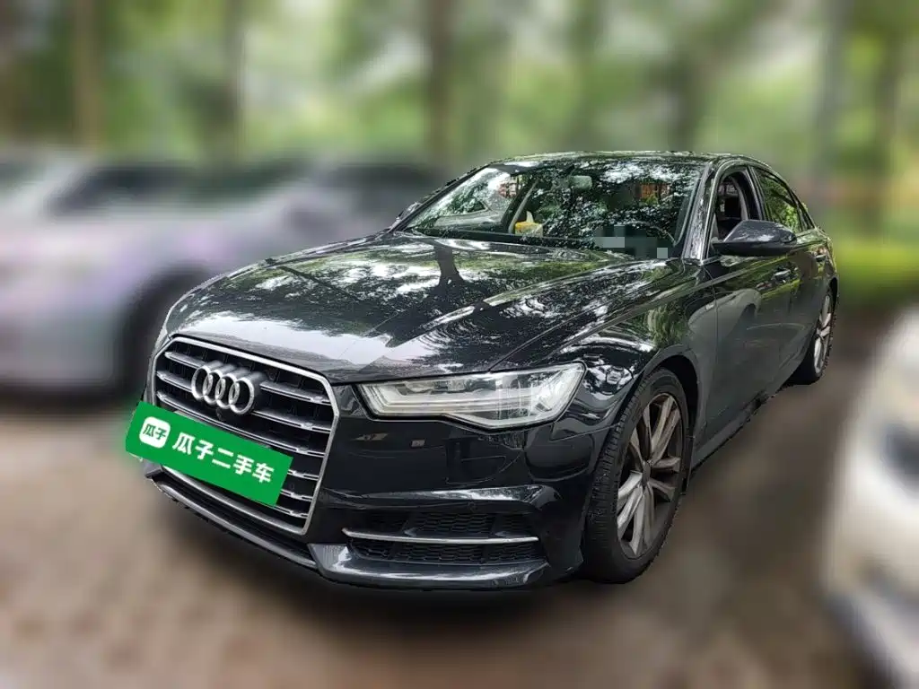 Фото 1 - Audi A6L