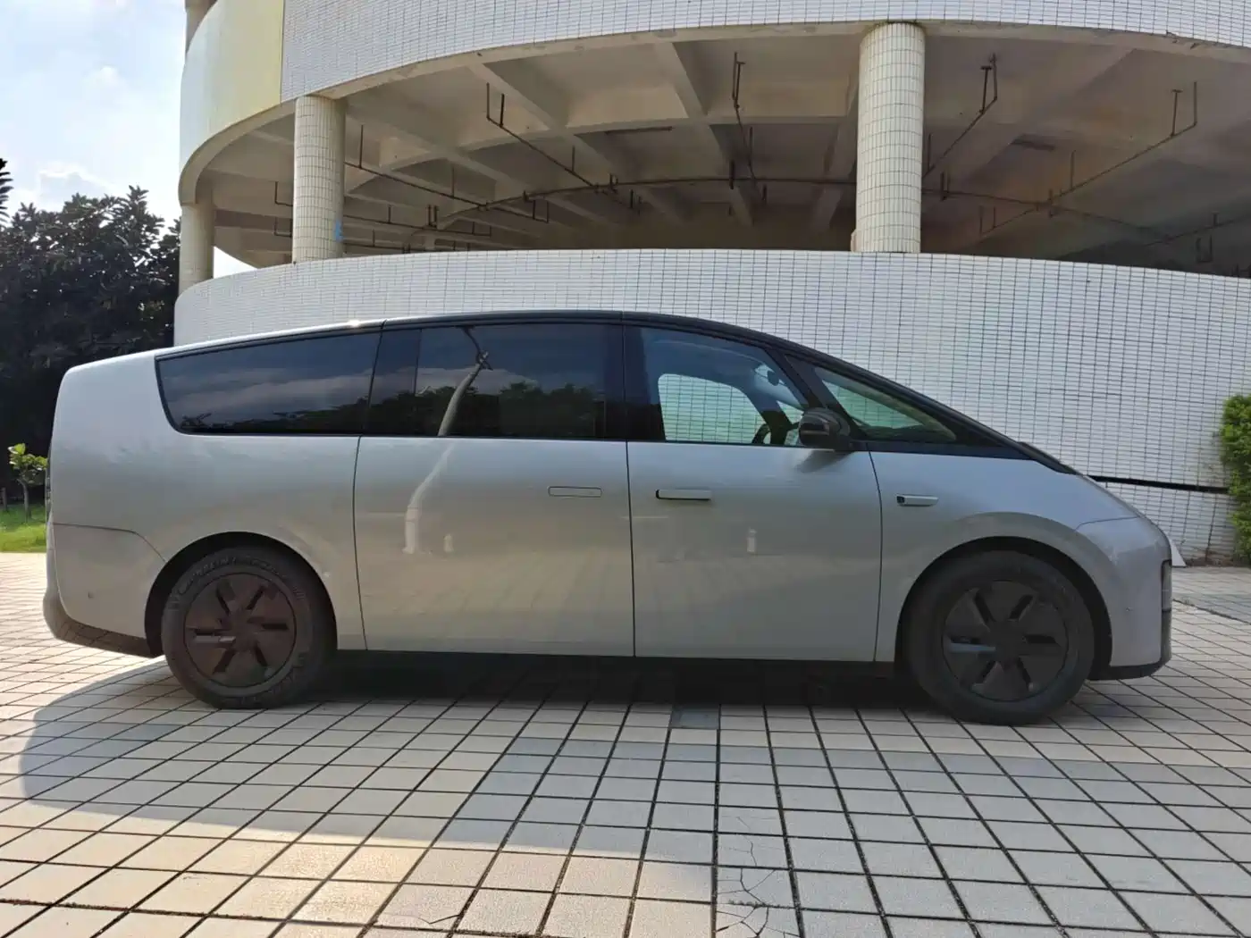 Li Auto MEGA 2024 2024 Ultra