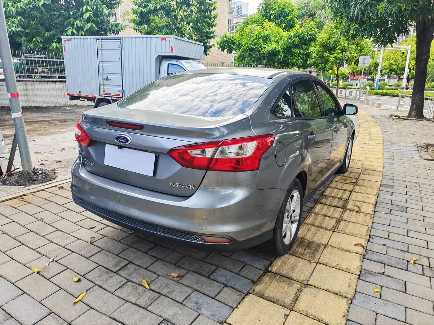 Ford Focus 2014 2012 Sedan 1.6L Automatic Trend