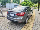 Фото 15 - Ford Focus