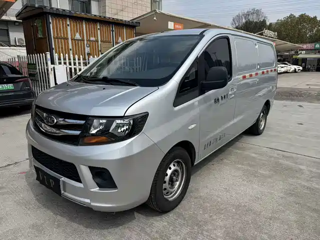 JAC Motors RUIFENG M3