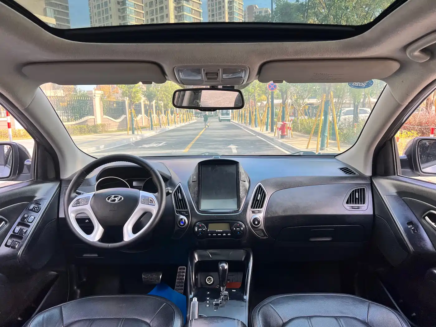 Hyundai Beijing Hyundai ix35 2013 2.4L Automatic 2WD Leading GLX China IV фото 11