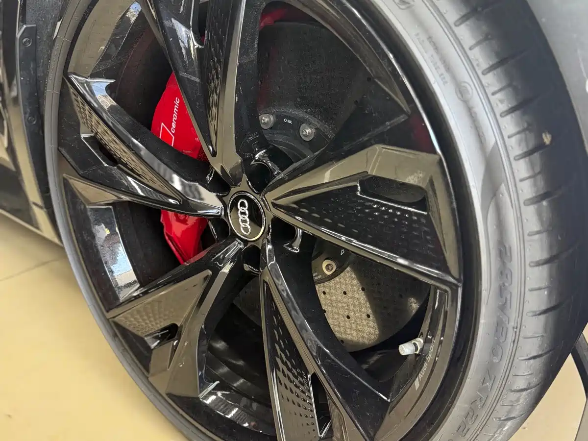 Photo 16 - Audi RS 7