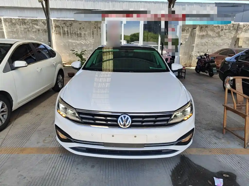 Volkswagen Lamando 2019 280TSI DSG Luxury Edition China VI фото 3