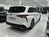 Фото 6 - Toyota Granvia