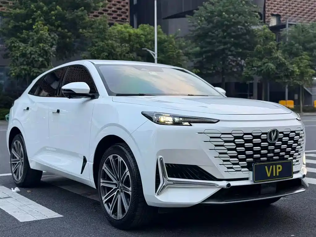 CHANGAN UNI-K
