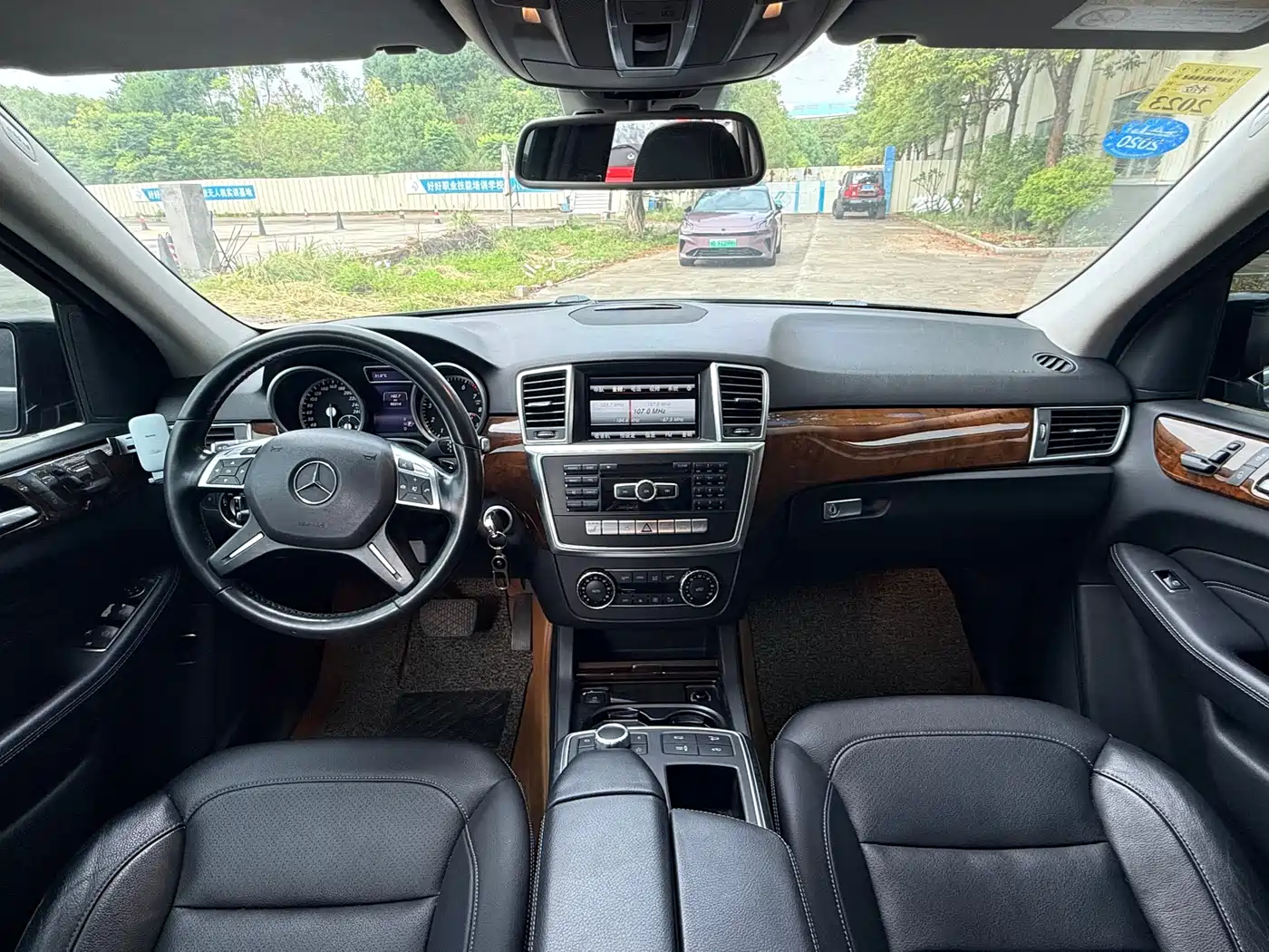 Mercedes-Benz M-Class 2014 ML 400 4MATIC Dynamic фото 9