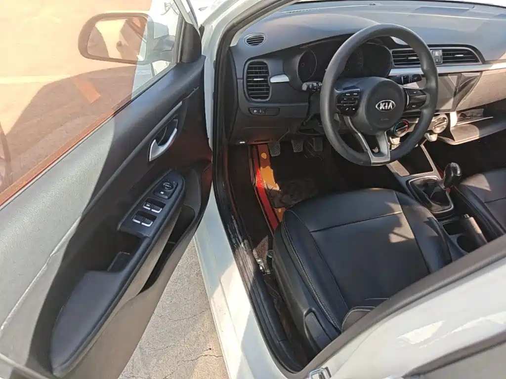 Kia K2 2017 2017 Sedan 1.4L MT GLS