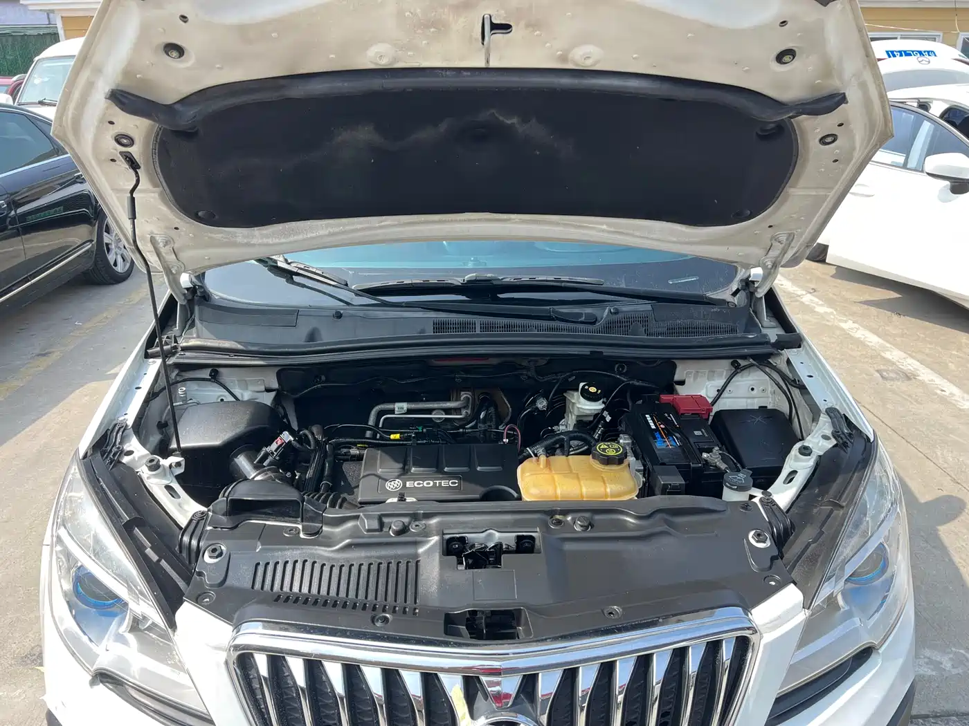 Buick Encore 2013 1.4T Automatic 2WD Leading фото 23
