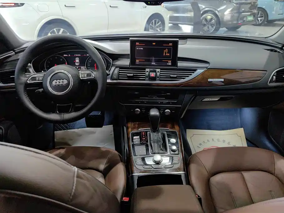 Audi A6L 2018 Model 35 TFSI Collector's Edition фото 12