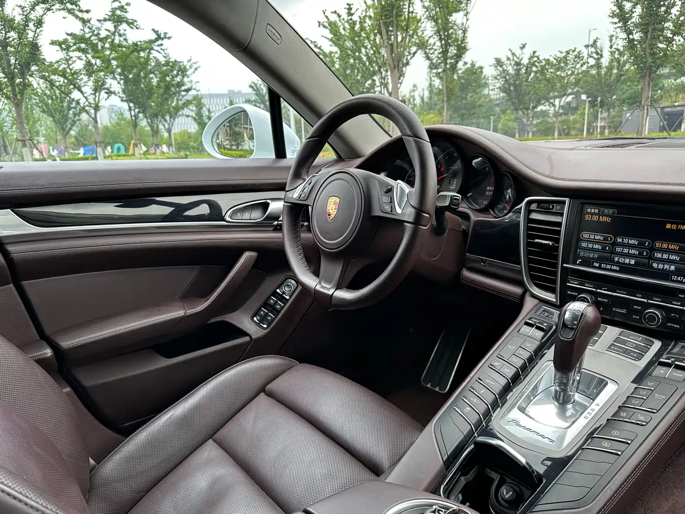 Фото 11 - Porsche Panamera