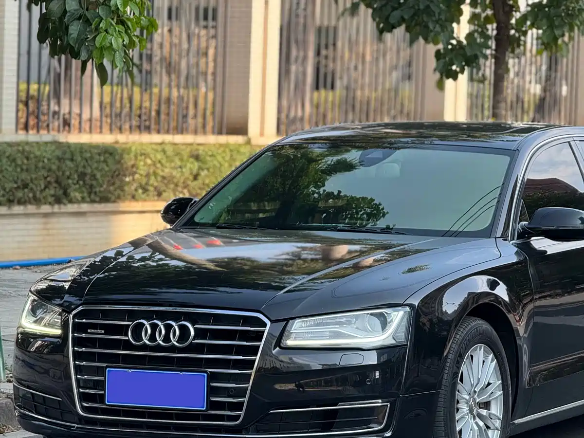 Audi A8 2016 A8L 45 TFSI quattro Fashion фото 4