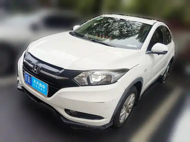 Honda Vezel 2015 1.5L CVT 2WD Comfort — фото 1