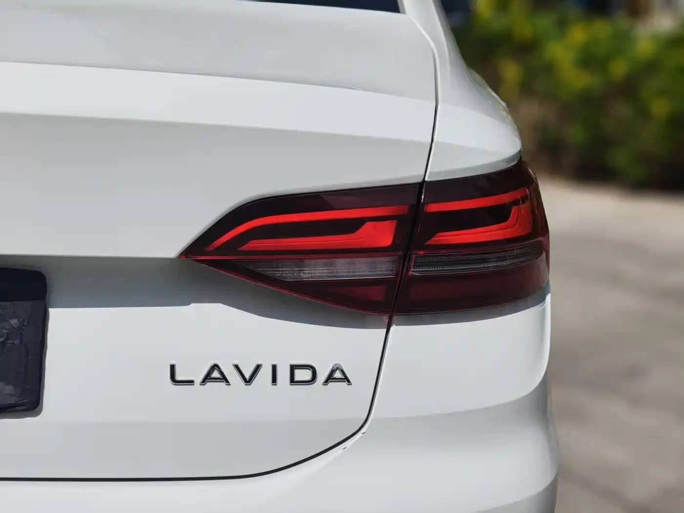 Volkswagen Lavida 2024 Model 1.5L Automatic Delight Edition фото 9