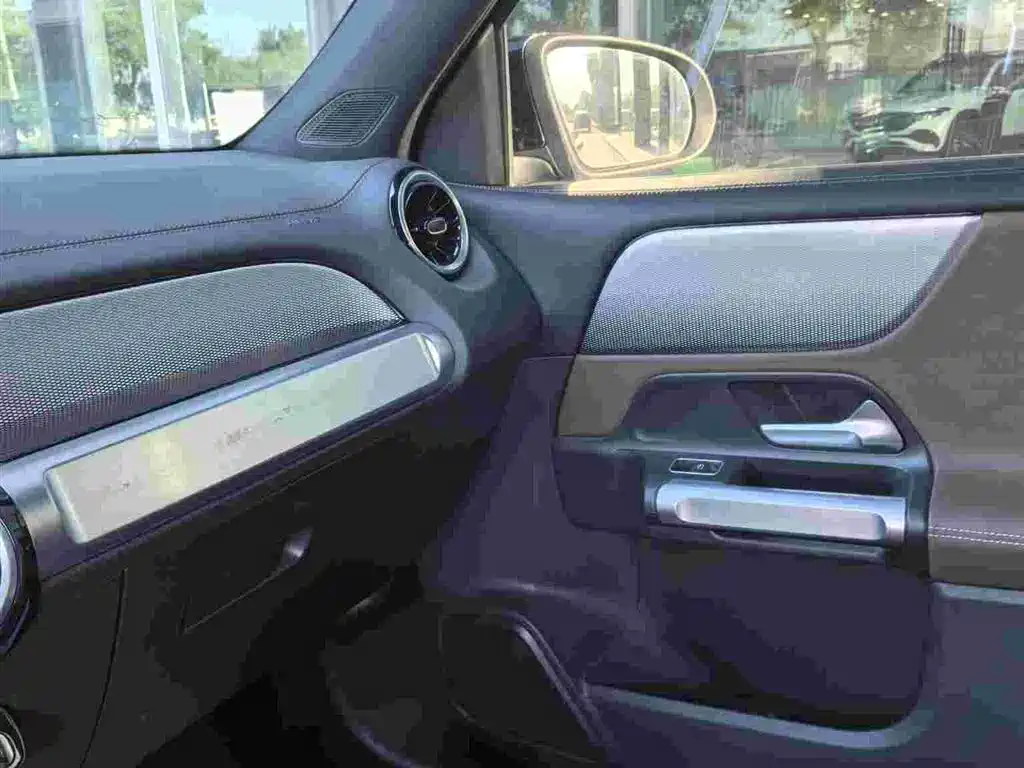 Mercedes-Benz GLB 2022 Facelift II GLB 200 Dynamic фото 11