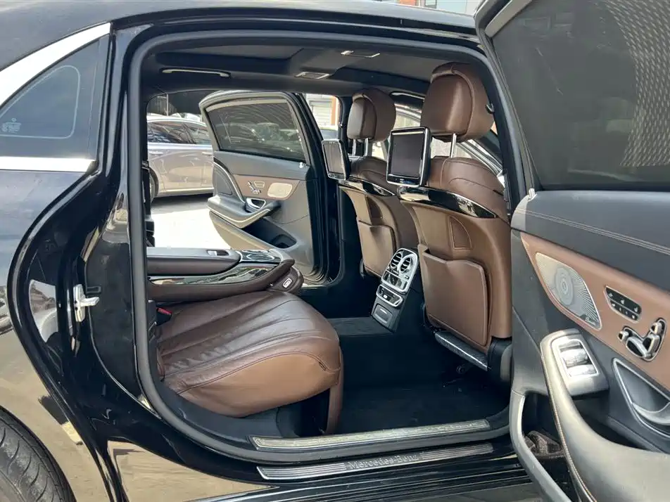 Mercedes-Benz Maybach S-Class 2015 S 400 4MATIC фото 20