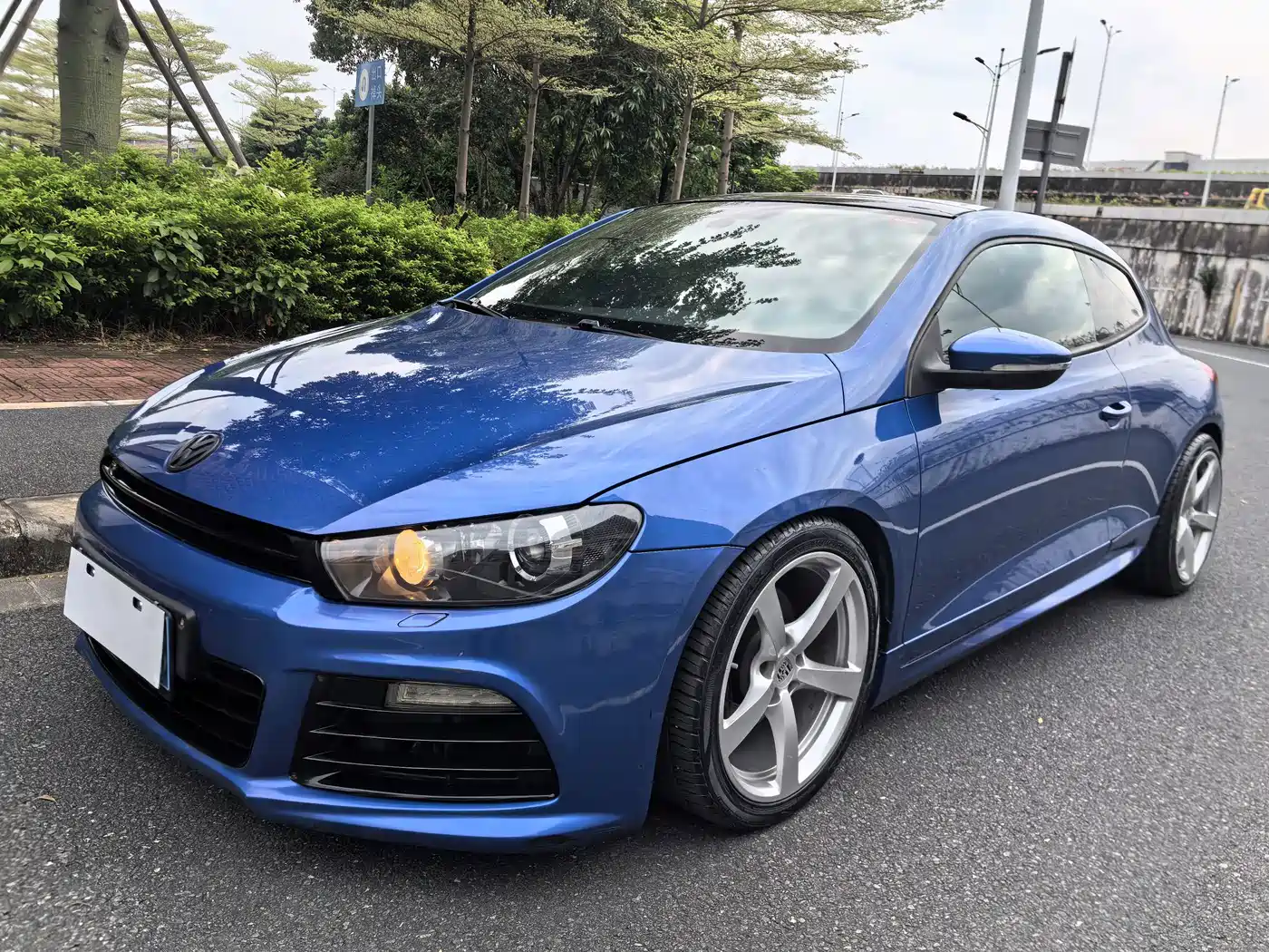 Volkswagen Scirocco 2010 2010 2.0TSI Luxury Edition