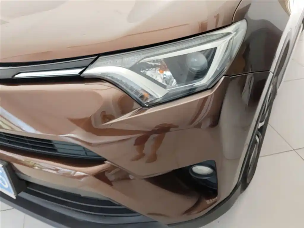 Toyota RAV4 Rongfang 2016 2.0L CVT 2WD Trend (China V) фото 24