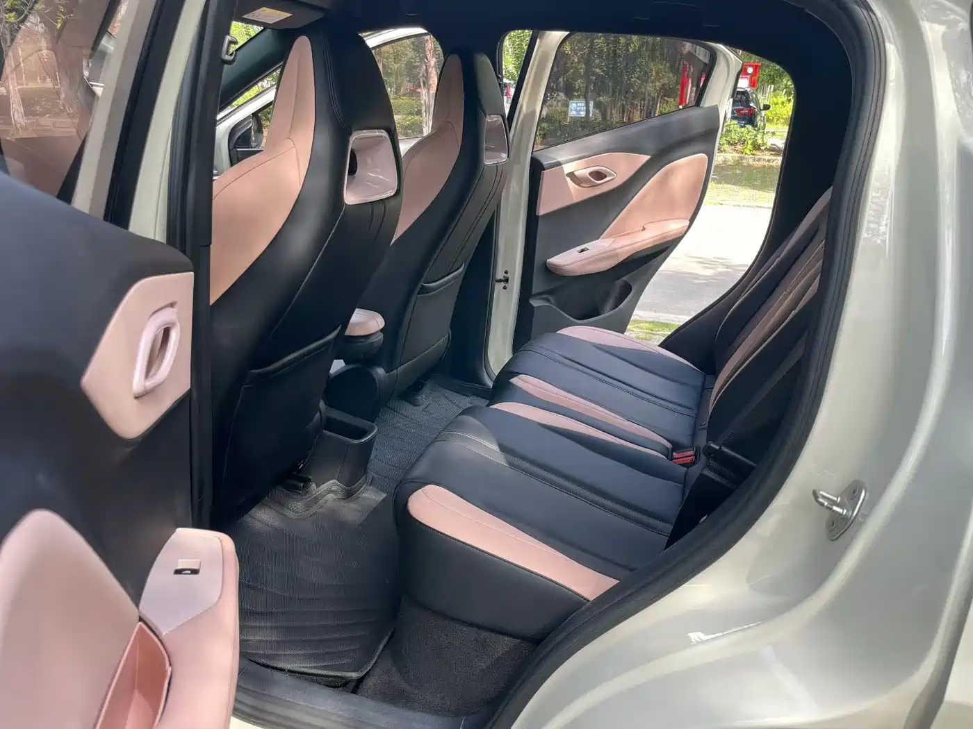 BYD Seagull 2024 Glory Edition 305km Freedom Edition фото 9