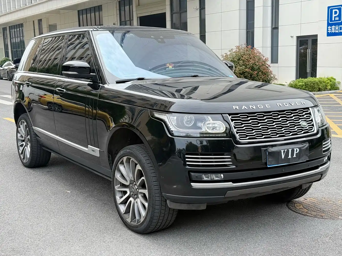 Land Rover Range Rover 2017 5.0 SC V8 Summit Autobiography LWB фото 3