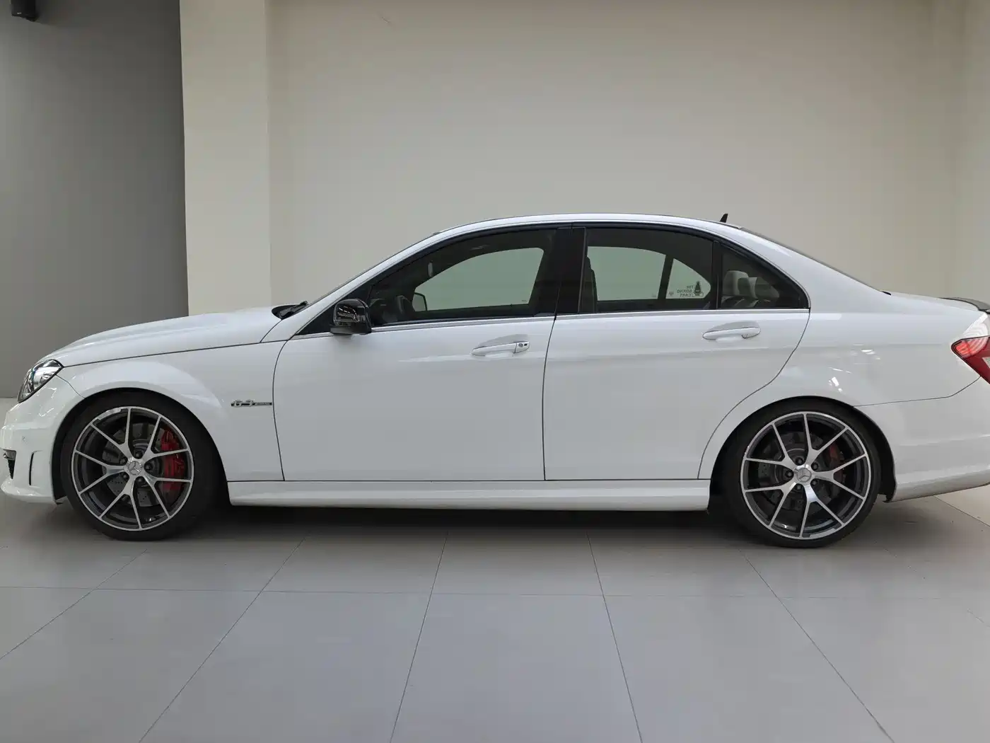 Mercedes-Benz C-Class AMG 2014 AMG C 63 Edition 507 фото 21