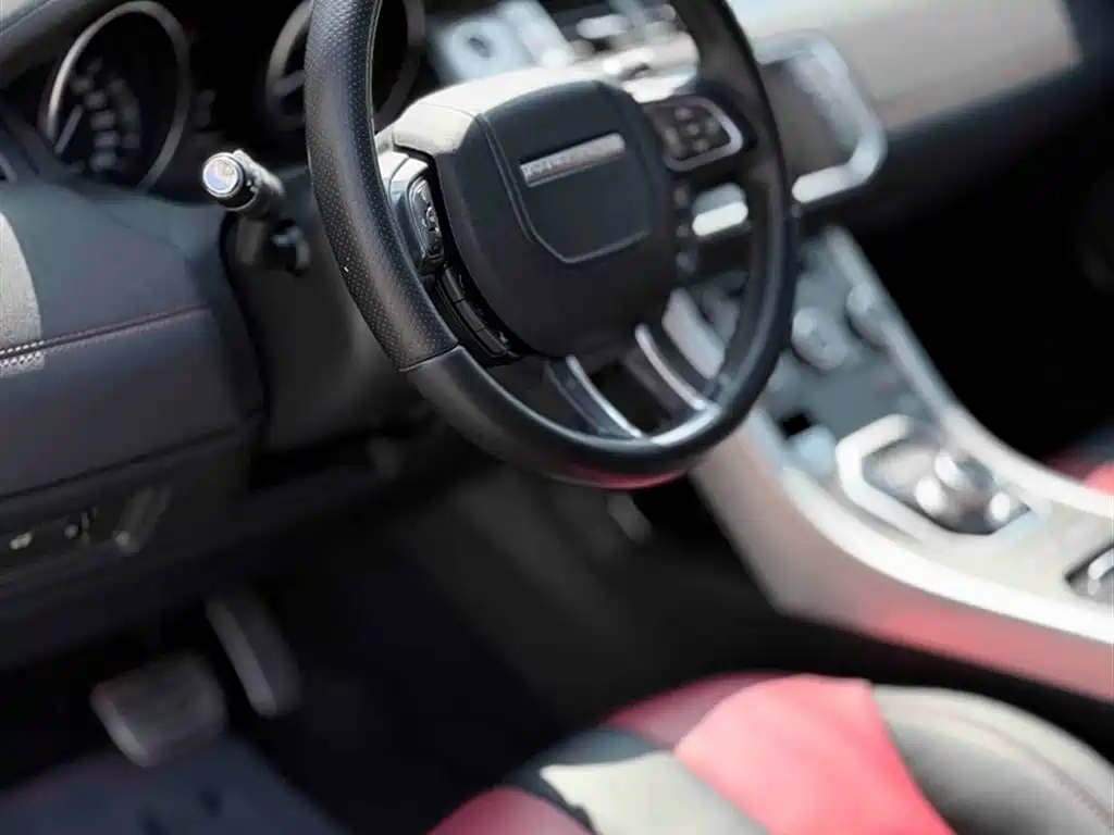 Land Rover Range Rover Evoque (Import) 2014 2.0T 5-door Brilliance Sport фото 16