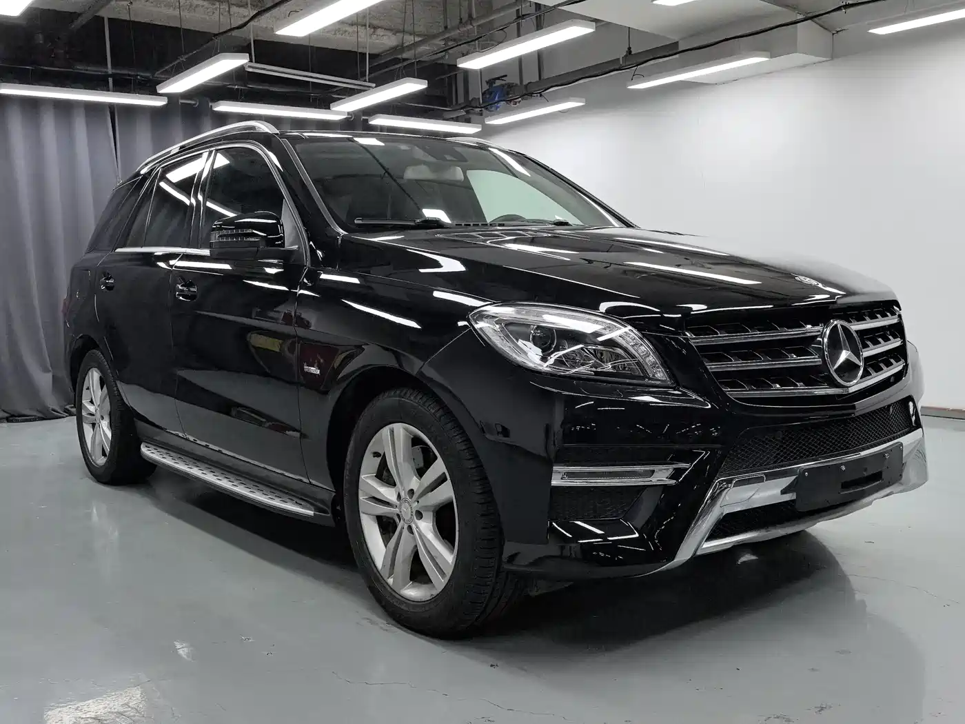 Mercedes-Benz M-Class 2012 Model ML 350 Dynamic фото 3