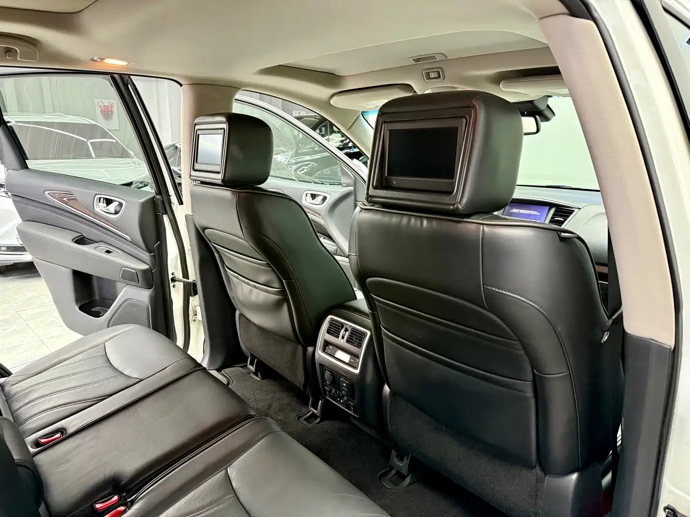 Infiniti JX 2013 JX35 AWD All-Round Edition фото 13