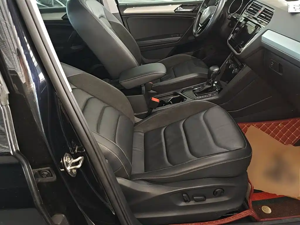 Volkswagen Tiguan L 2019 330TSI Auto 2WD Smart Luxury Edition China V фото 25