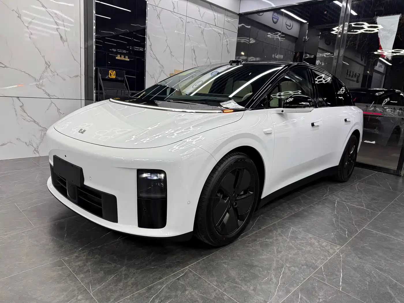 2026 Li Auto i6