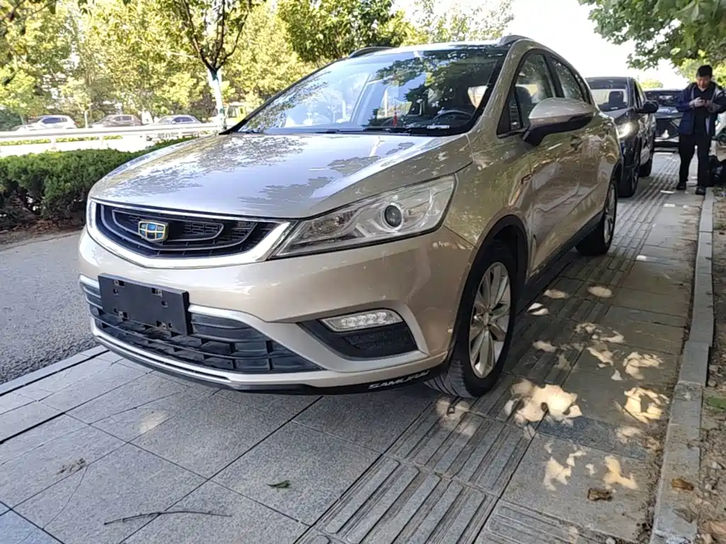 Photo 2 - Geely Emgrand GS
