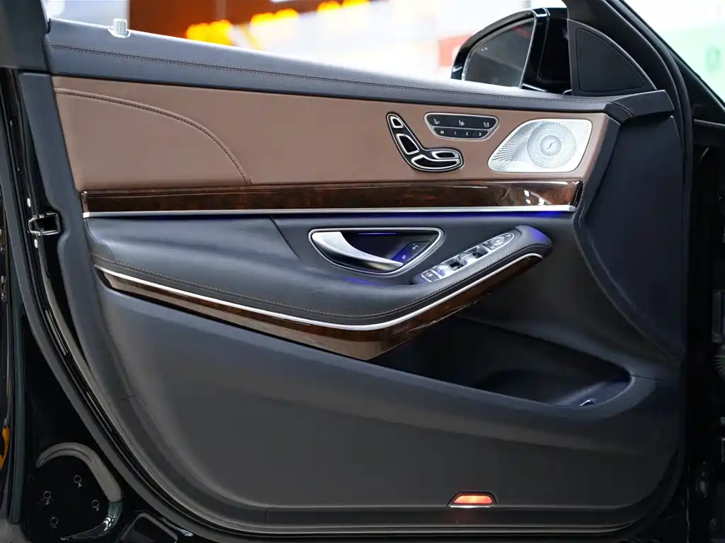 Mercedes-Benz Maybach S-Class 2016 S 400 4MATIC фото 26